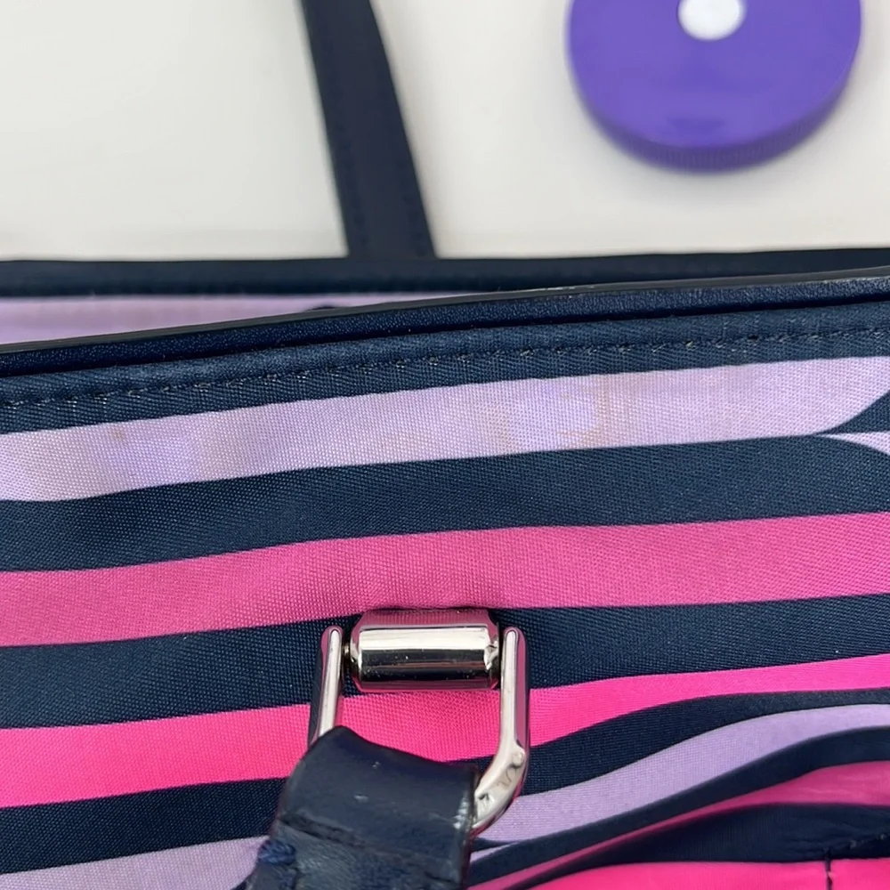 🎉HOST PICK🎉 kate spade “Lips” Large Tote